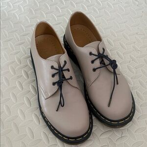 Dr. Martens Oxford Beige Leather Flats